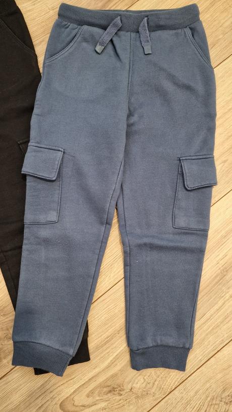 Tepláky 5ks, sinsay,122