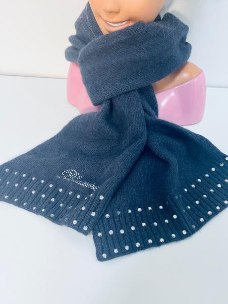 Luxusný šál prémiovej značky blumarine,