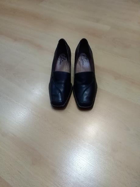 Čierne kožené topánky 35/36, baťa,35