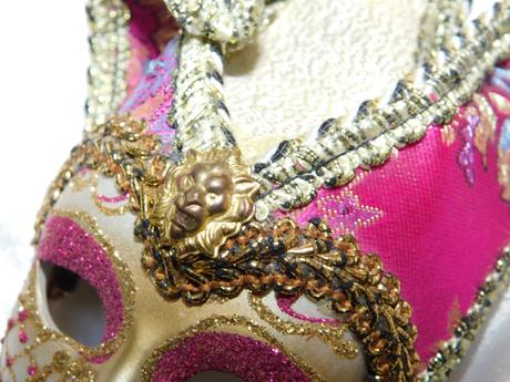 Maska z benátok -miniatura len pre bábiky, 