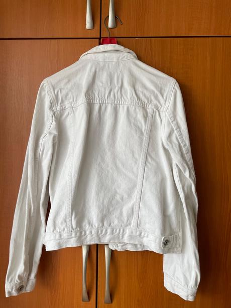 Biela riflová bundách., s