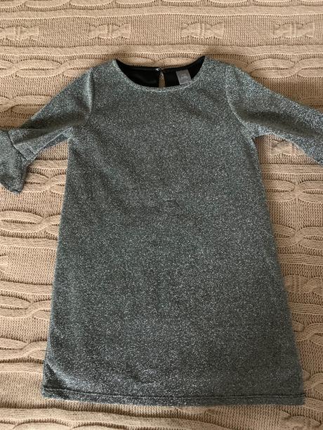 Trblietave saty, 110