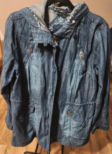 Krásna riflova prechodna bunda, 46