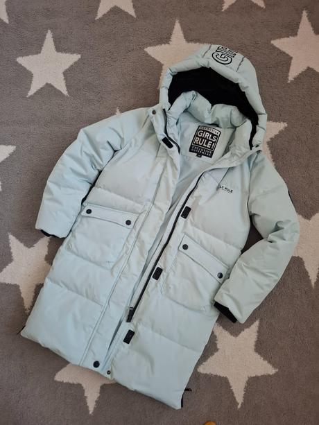 Tepla bunda, c&a,158