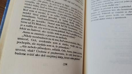 Kniha anna v redmonde, 