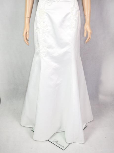 Kvalitné svadobné šaty magic nights, 42