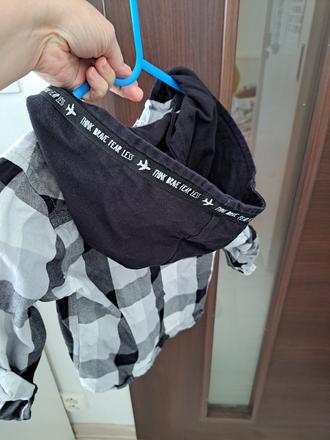 Karovana kosela, coccodrillo,104