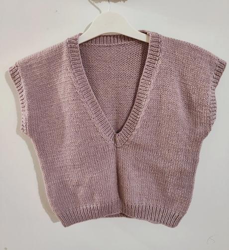 Krátka vestička, s