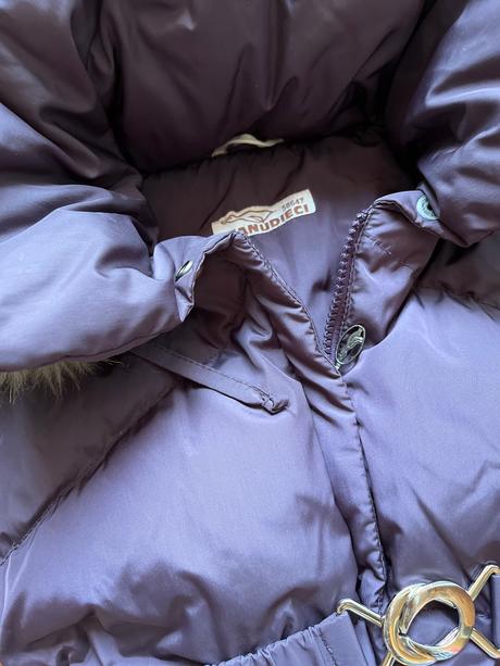 Manudieci talianska paperova vetrovka, 104