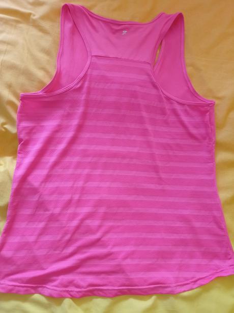 Sportove tielko-46, 46