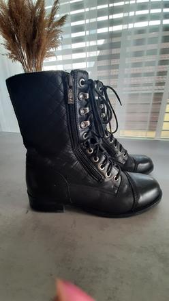 Členkové topánky, 37