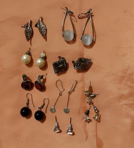 Retro náušnice spolu, 