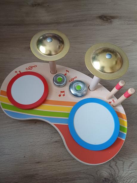 Dreveny bubon a cinely, 