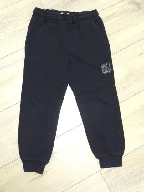 Tepláky reserved, reserved,134