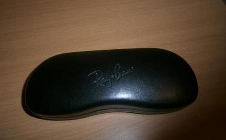 Puzdro, ray-ban