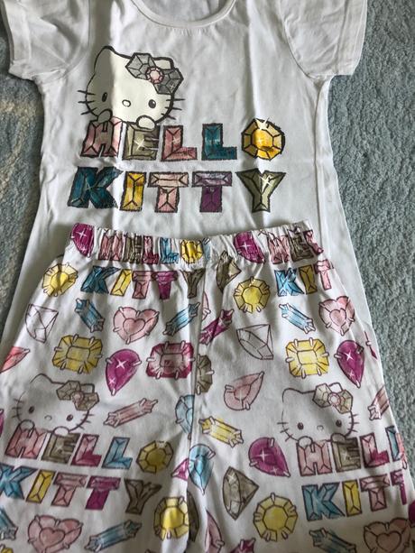 Letné pyzamko, hello kitty,116
