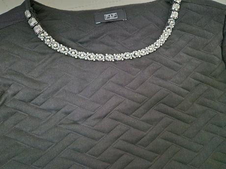 F&f tričko so štrasovým golierom, f&f,xs