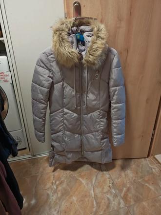 Krásna dlhšia zimná bunda, reserved,xs
