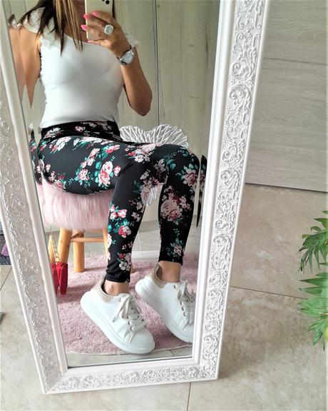 Kvetované legíny-s, s