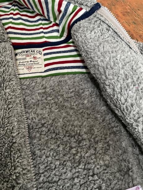 Mikina tepla hunata m&s, c. 110, marks & spencer,110