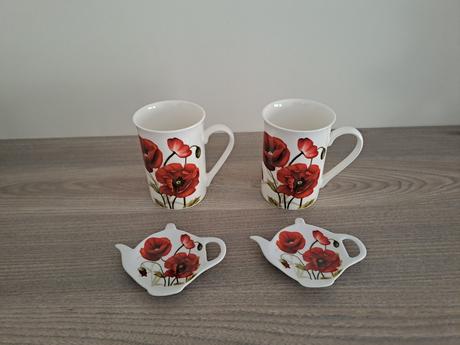 Šálka poppies 2 ks s podšálkou, 