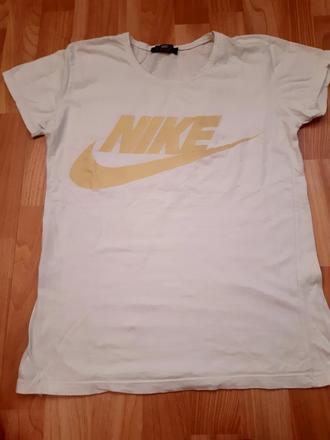 Nike triko, l