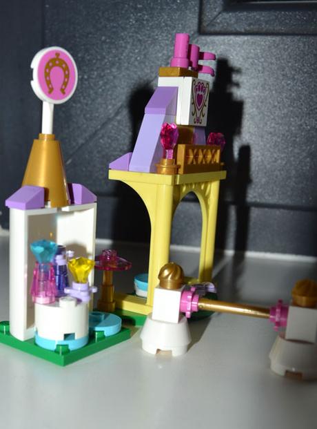 Lego 41144 disney princess podkovka v stajniach, 