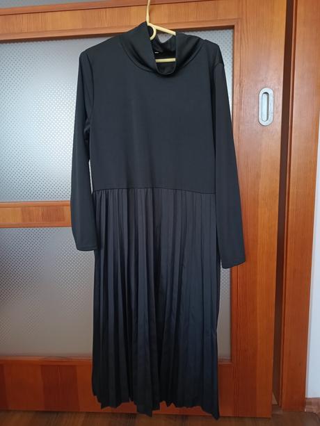 Plisované šaty l/xl, l