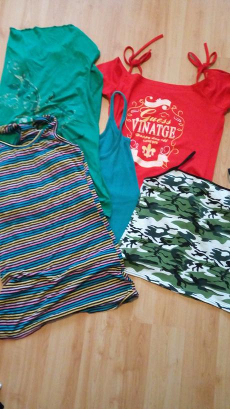 Balík oblečenia veľ 36-s, s