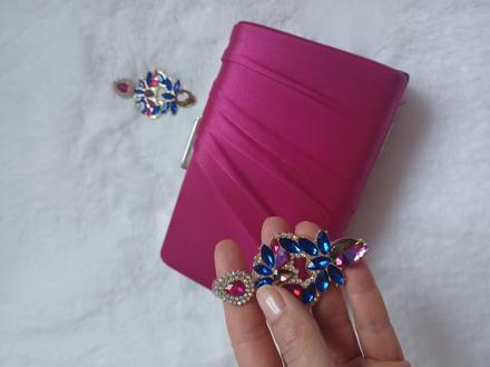 Kabelka clutch + náušnice,