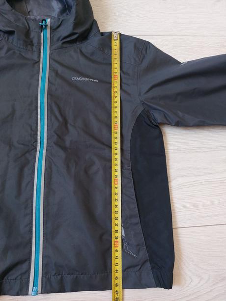 Tenká bunda na turistiku, 116