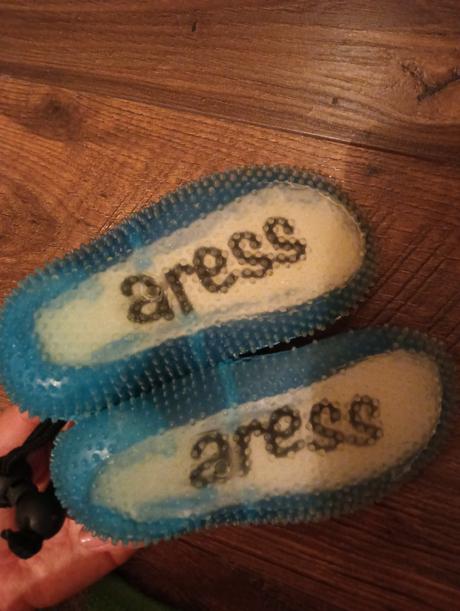 Topánky do vody, 20