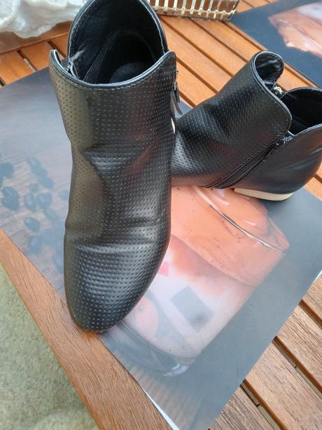 Kotníkové čižmičky, 38