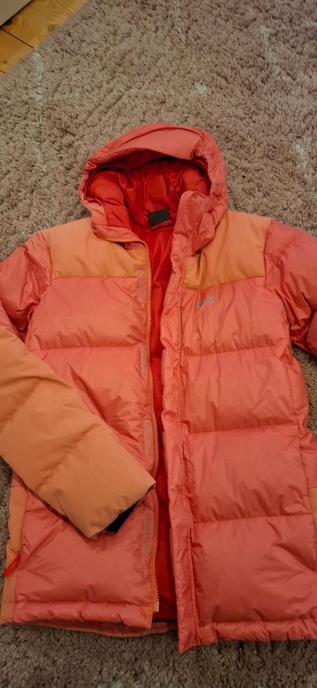 Zimná páperová bunda jack wolfskin, jack wolfskin,176