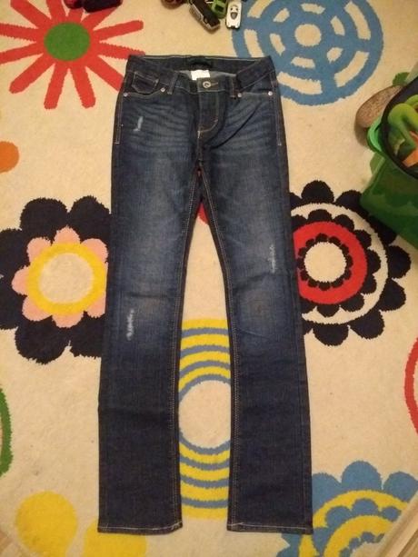 Nove levisky, levis,134