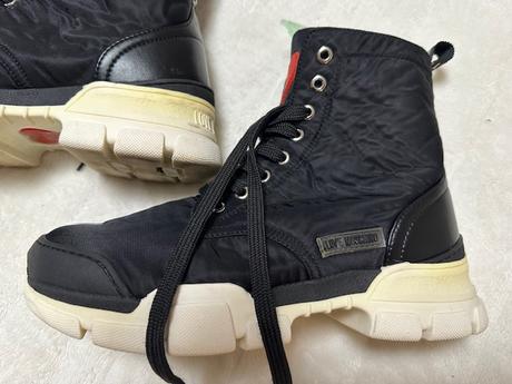 Šušťákové členkové tenisky zn. love moschino, moschino,40