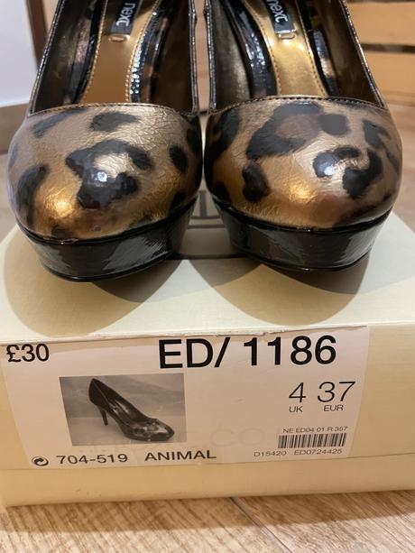 Next lodičky 37, next,37