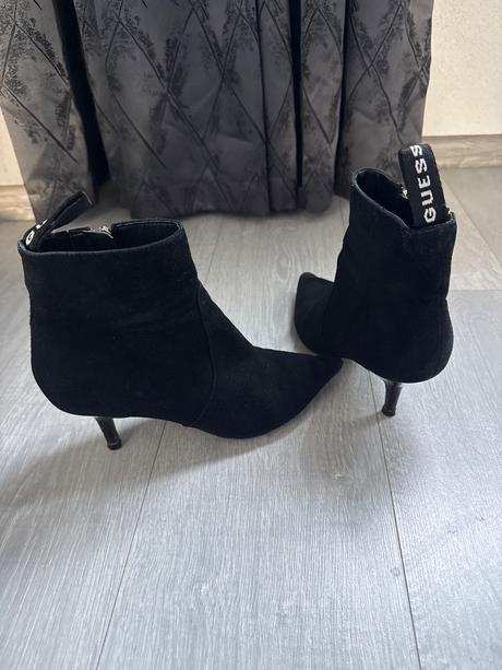 Členkov čižmy guess, guess,38