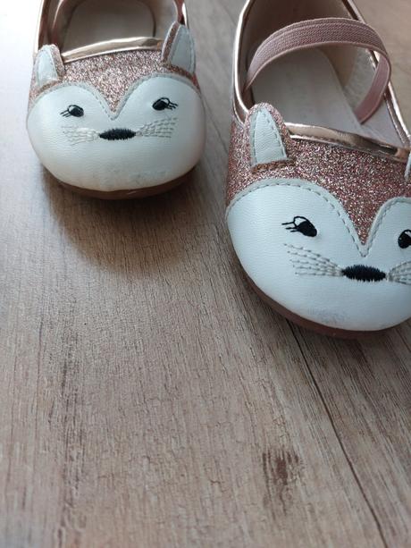 Krásne topanocky, 27