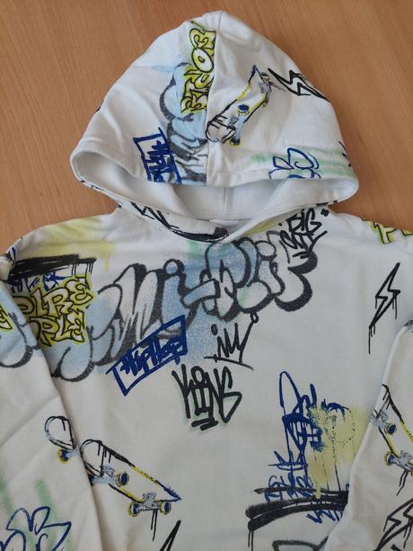 Grafiti mikina, zara,164