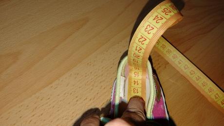 Plátené sandálky, 24