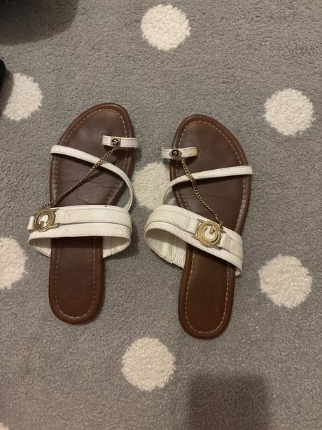 Šlapky guess, guess,38