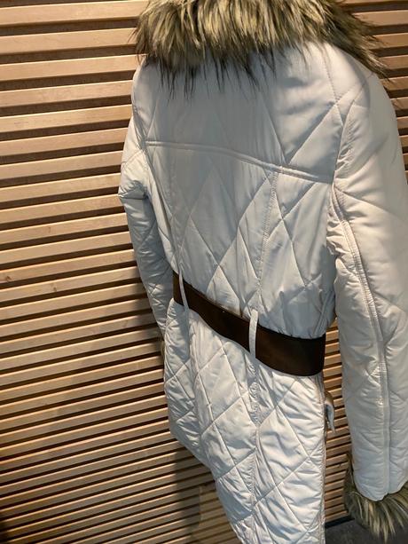 Kabát s kožušinkou, s