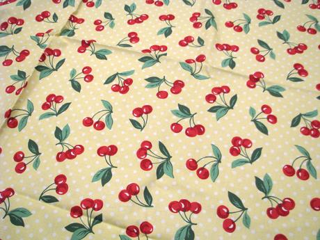 Bavlnená látka - čerešne,