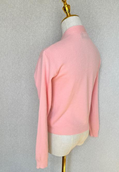 Svetrík v cukríkovej ružovej z botany vlny, xs