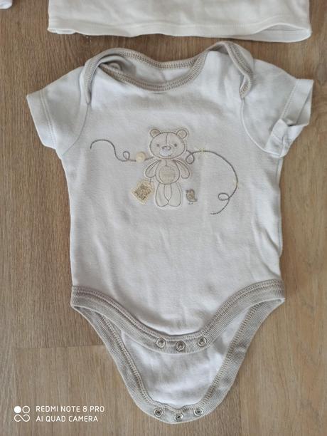 Tričká a body pre bábätko, 56