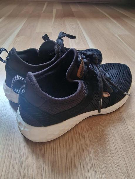 Bench tenisky cierne vel 33, 33