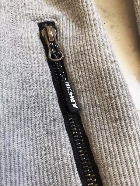 Teplá mikina s/m, authority,m