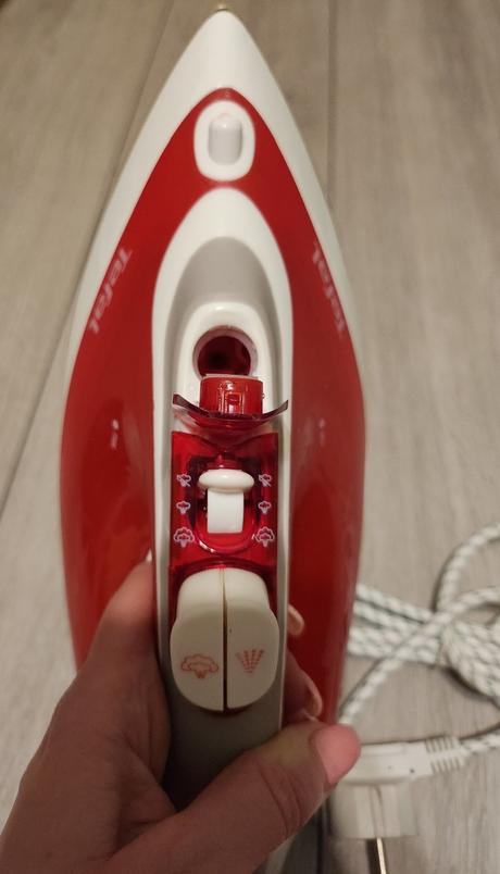 Žehlička tefal 2300w, model fv3776eo, tefal