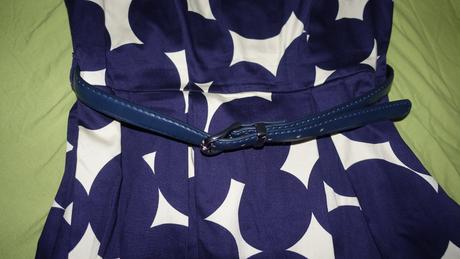 Bodkovane saty closet, 40